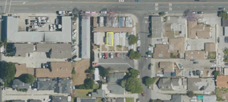 15115 Eastwood Ave