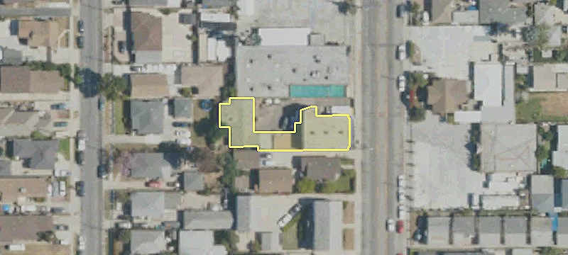 10907 Inglewood Ave