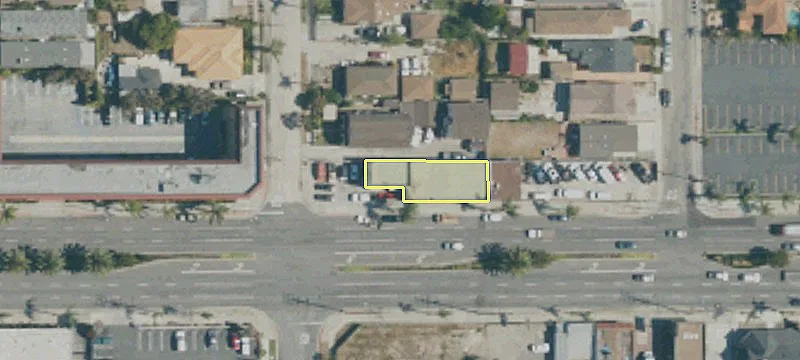 4445 Imperial Hwy