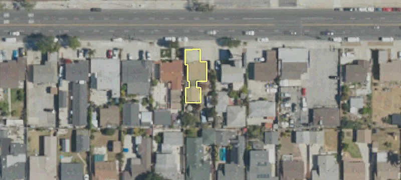 2402 Marine Ave