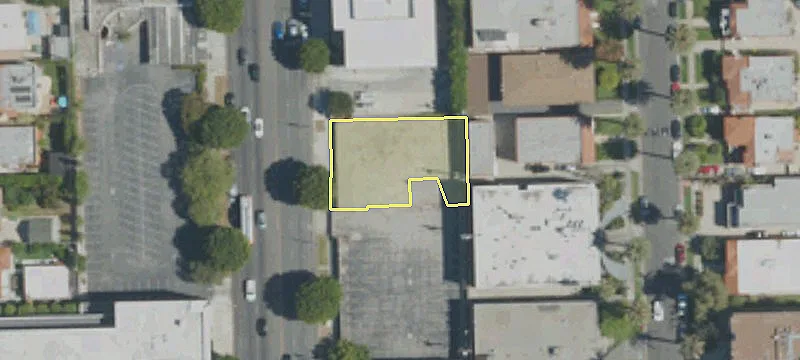 38 La Cienega Blvd