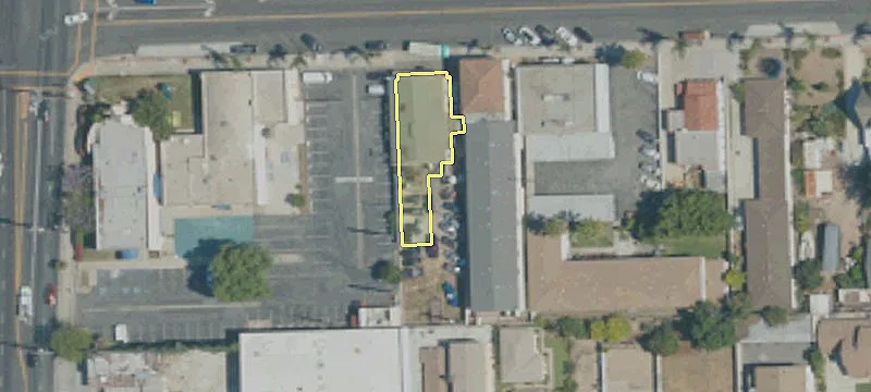1332 Gardena Blvd