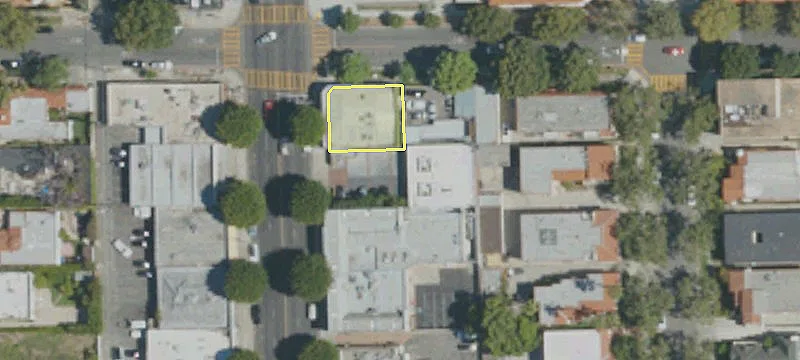 206 Robertson Blvd