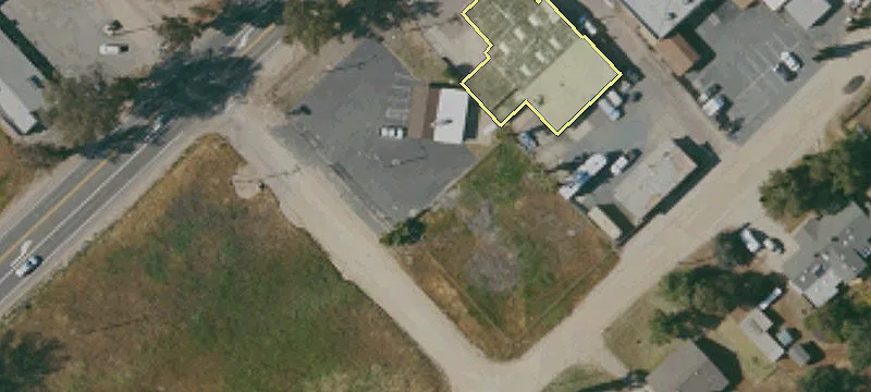 2366 Main St