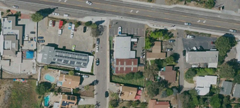 2435 Alpine Blvd