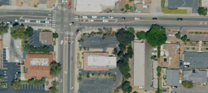 706 Main Ave