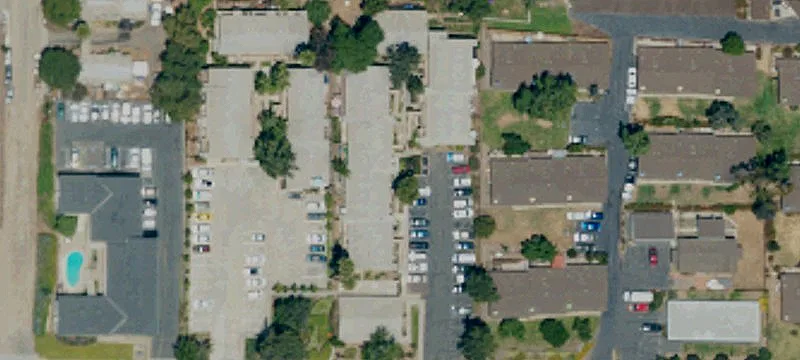 240 Fallbrook St