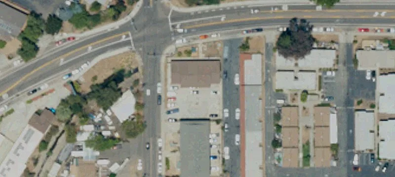 1214 Alturas Rd