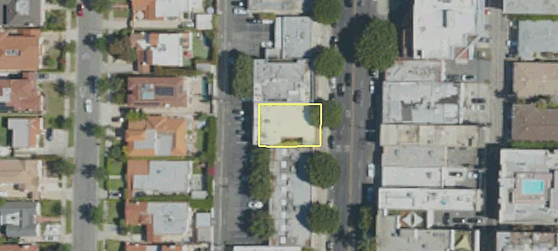 321 Robertson Blvd