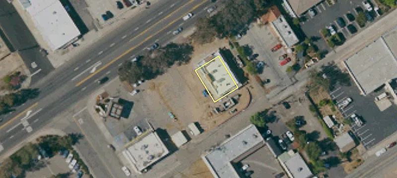 1056 Main St