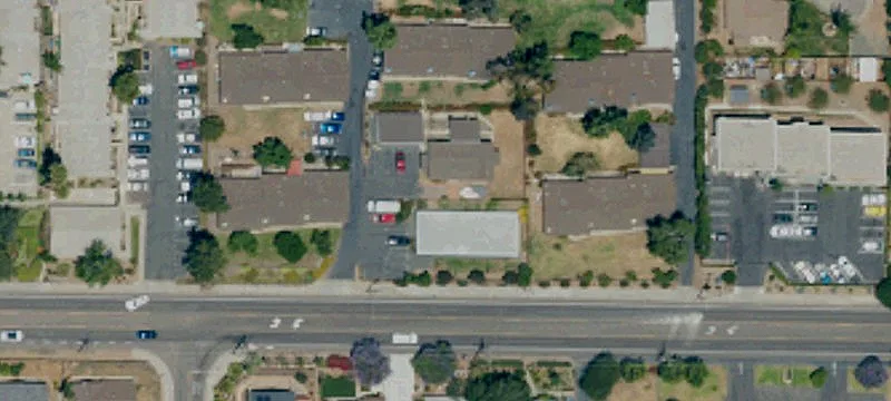 318 Fallbrook St