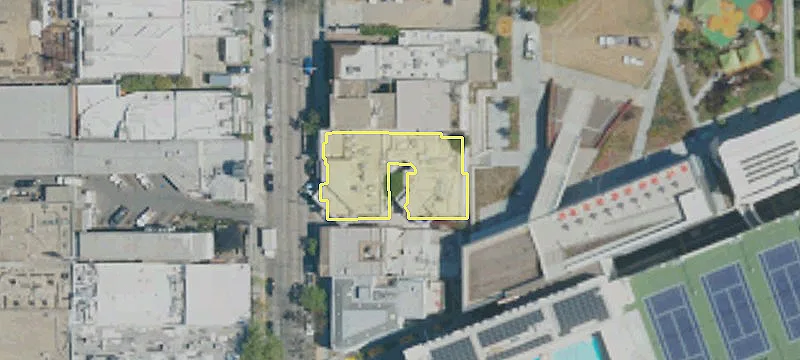 642 Robertson Blvd