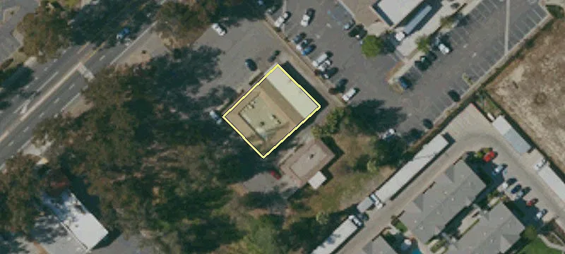 1834 Main St