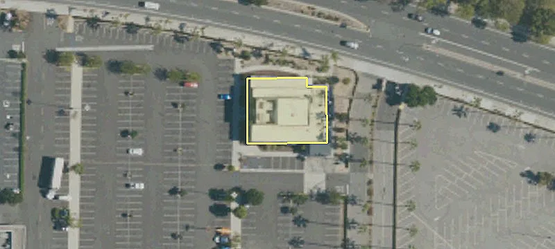 736 Del Amo Blvd