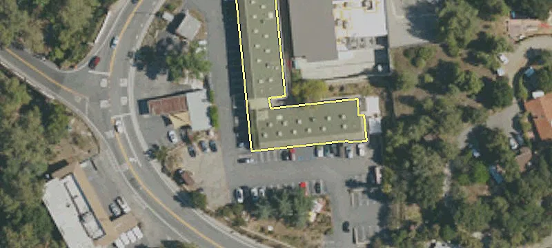 106 Topanga Cyn Blvd