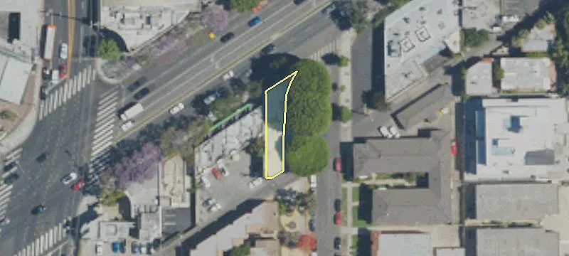 8460 Santa Monica Blvd