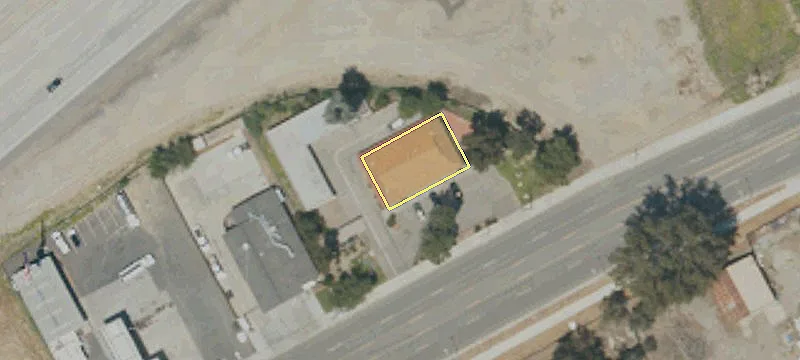 27211 Henry Mayo Dr