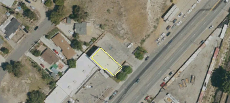 17645 Sierra Hwy