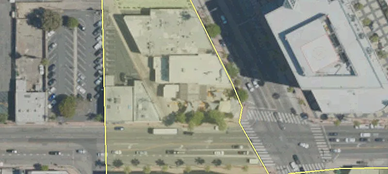 5203 Lankershim Blvd
