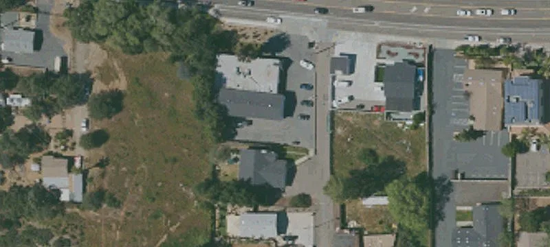 1412 Louise Dr
