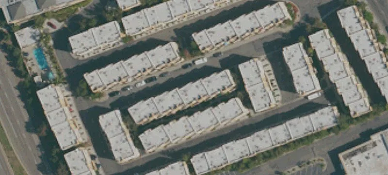 319 Parallel Gln, Unit 33