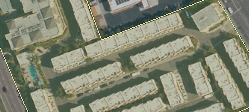 324 Parallel Gln, Unit 36