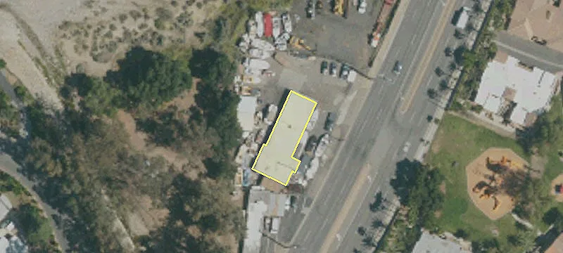 27403 Sierra Hwy