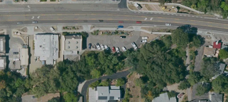 Alpine Blvd