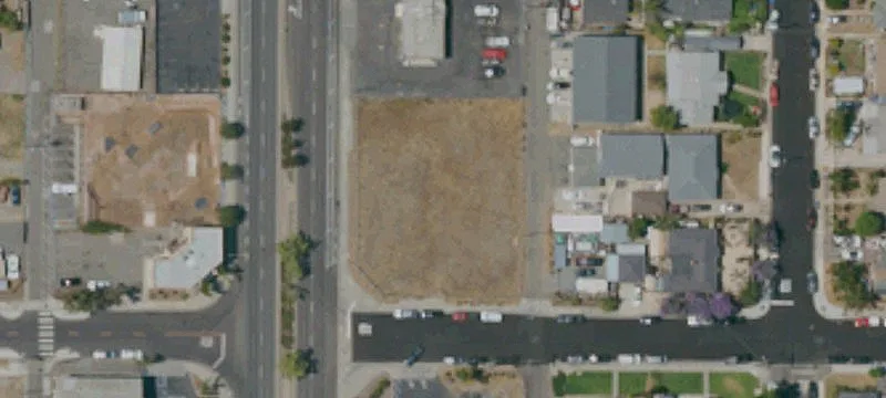 505 Santa Fe Ave