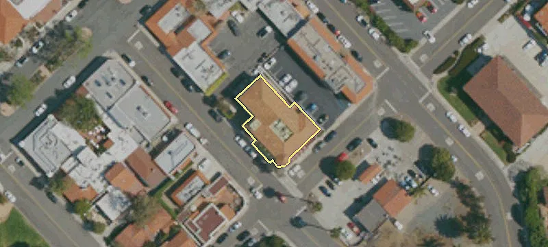 16909 Via De Santa Fe