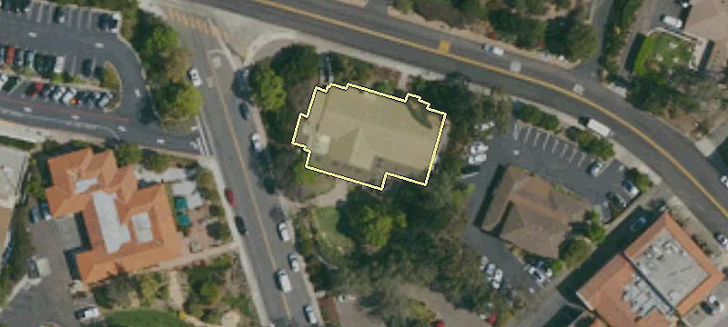 17025 Avenida De Acacias