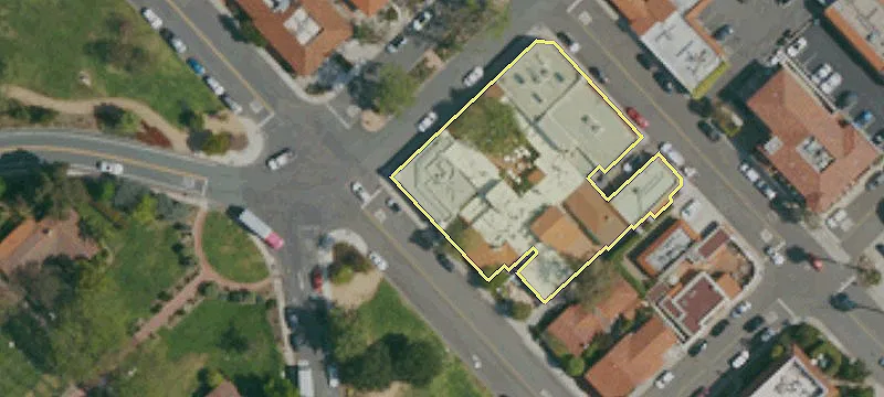 16915 De Acacias Avda