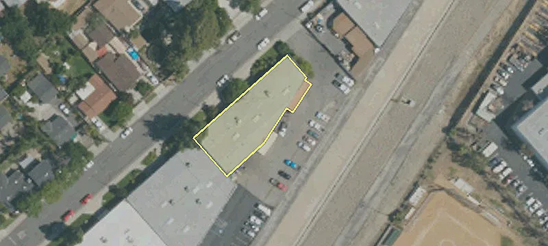 1046 Griswold Ave