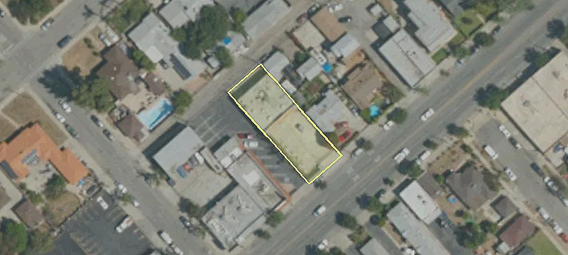 715 Maclay Ave