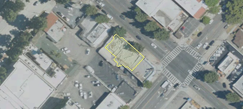 137 Glenoaks Blvd