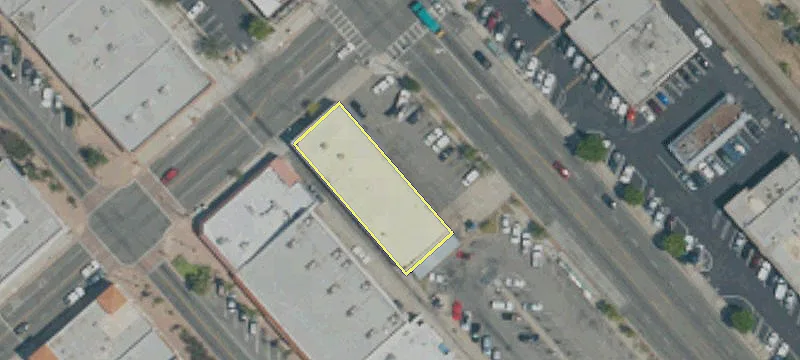 104 Maclay Ave