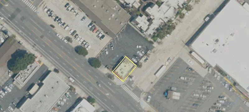 1200 San Fernando Blvd