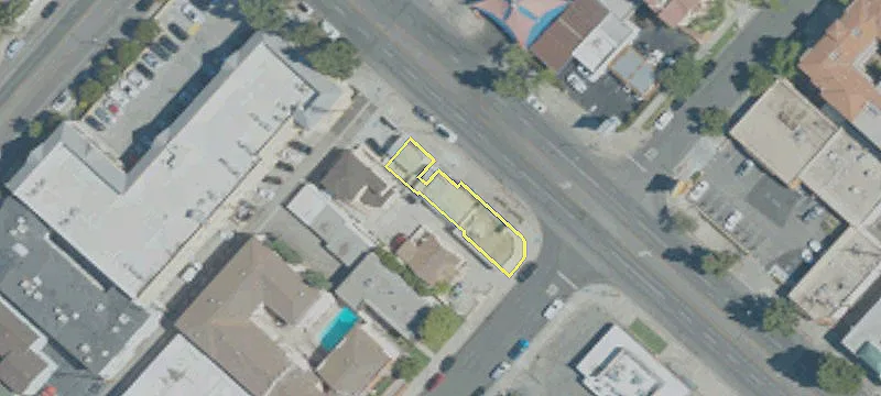 447 Glenoaks Blvd