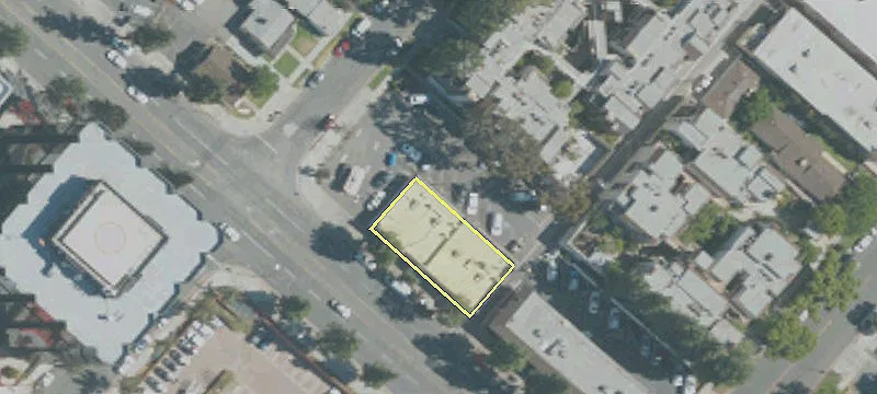 228 Glenoaks Blvd