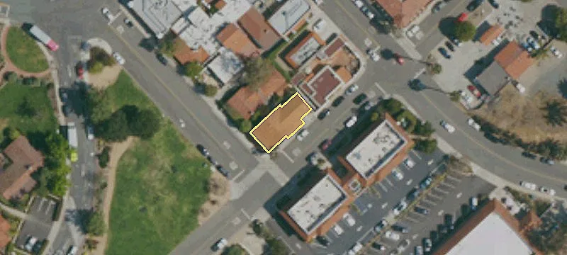 16903 Avenida De Acacias