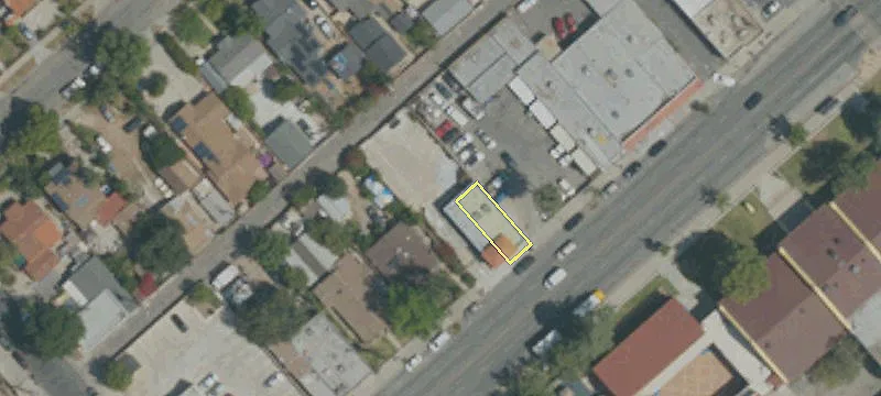 527 Maclay Ave