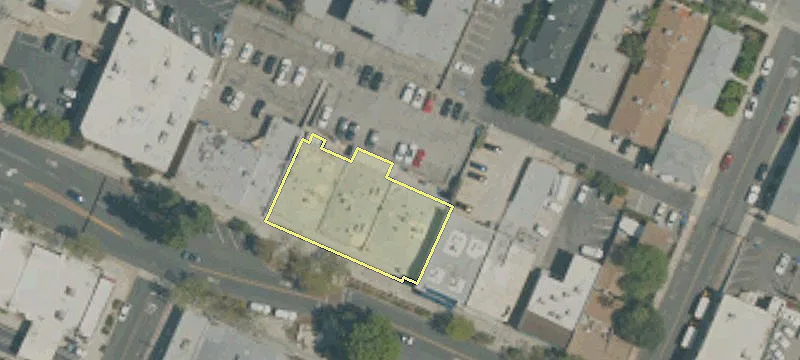 2417 Honolulu Ave