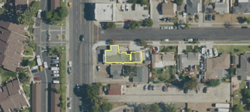 21302 Norwalk Blvd