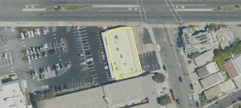950 Artesia Blvd