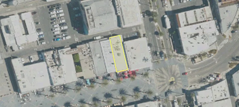 73 Pier Ave