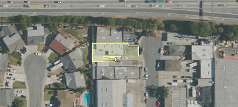 17027 Roseton Ave