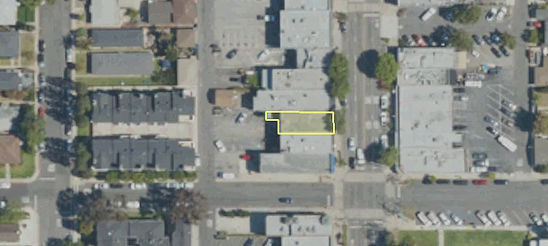 405 Main St