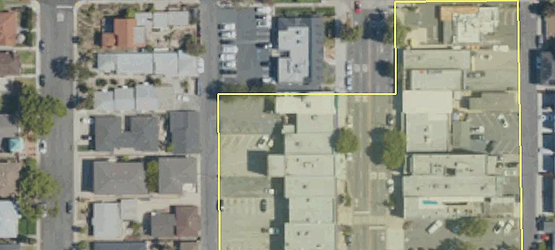 433 Main St