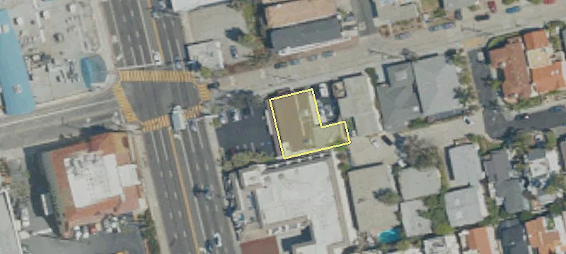 1560 Pacific Coast Hwy