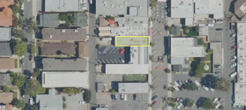 215 Richmond St